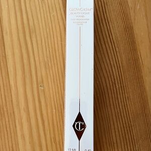 New Charlotte Tilbury Glowgasm Beauty Light Wand  in Goldgasm